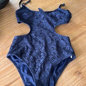 Aerie one peace, cheeky, cut out swimsuit